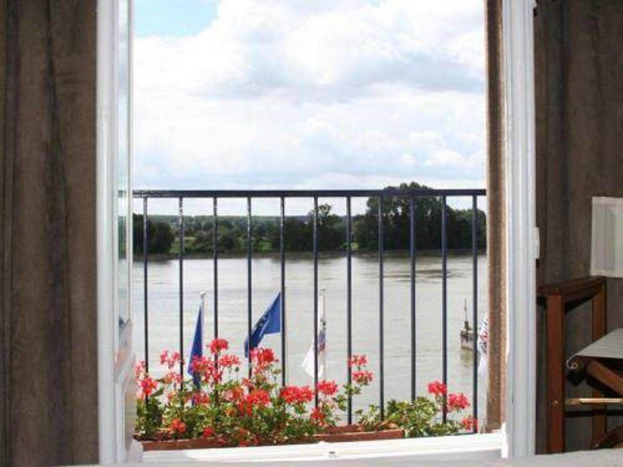 Normotel La Marine 76 Caudebec-en-Caux Buitenkant foto