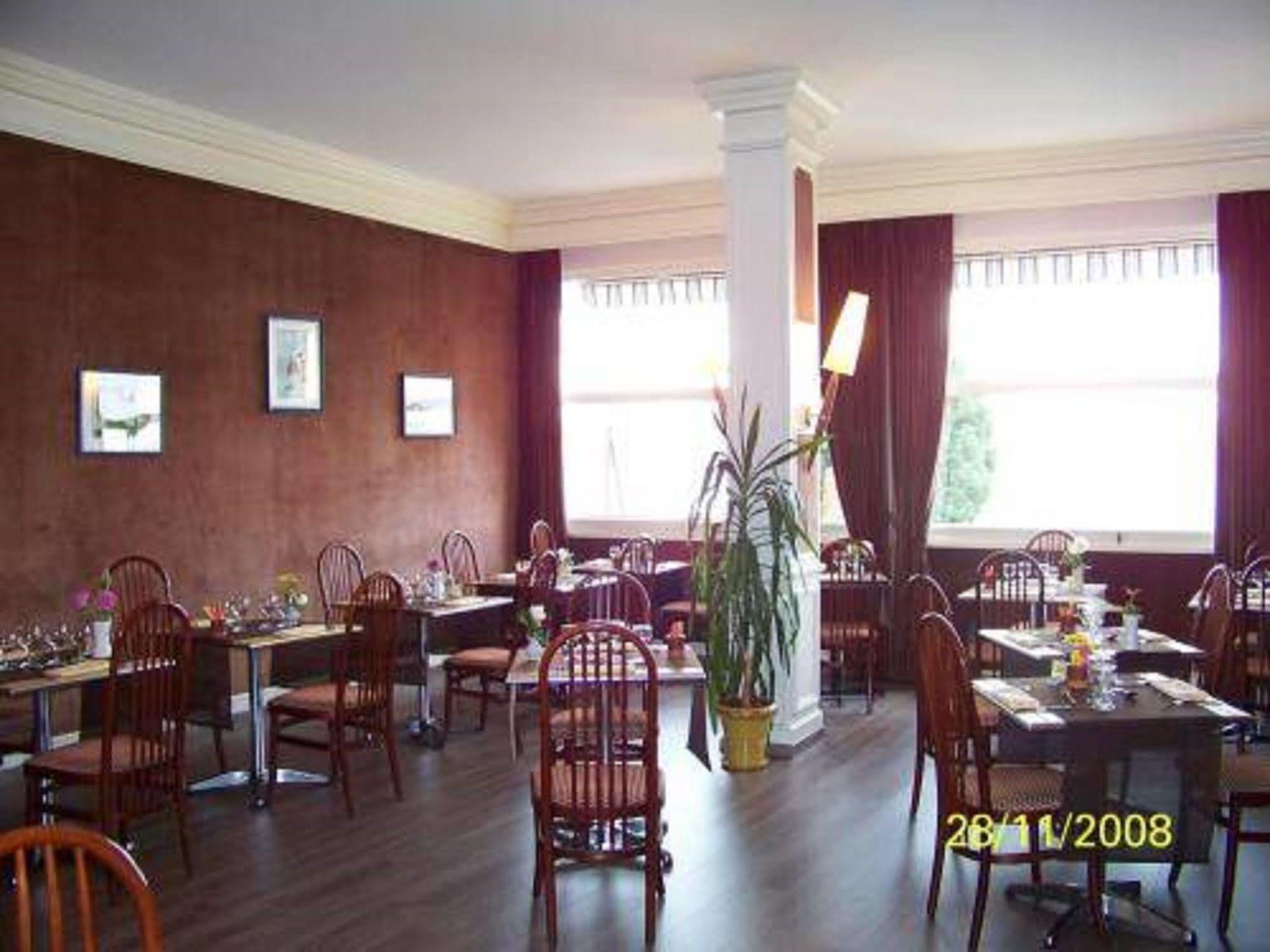 Normotel La Marine 76 Caudebec-en-Caux Buitenkant foto
